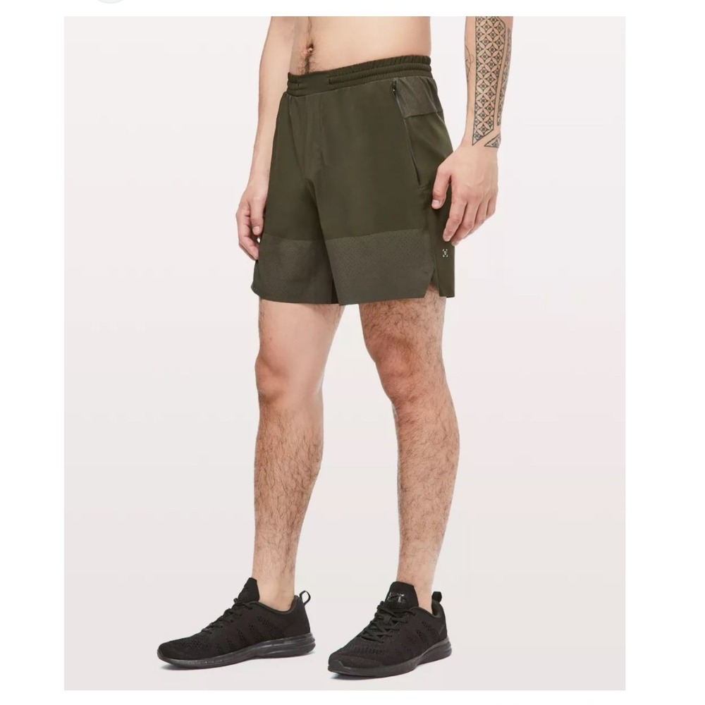 Lululemon Lab Mens XXL Dark Olive Green Perforated Training Shorts 7 Inch Inseam